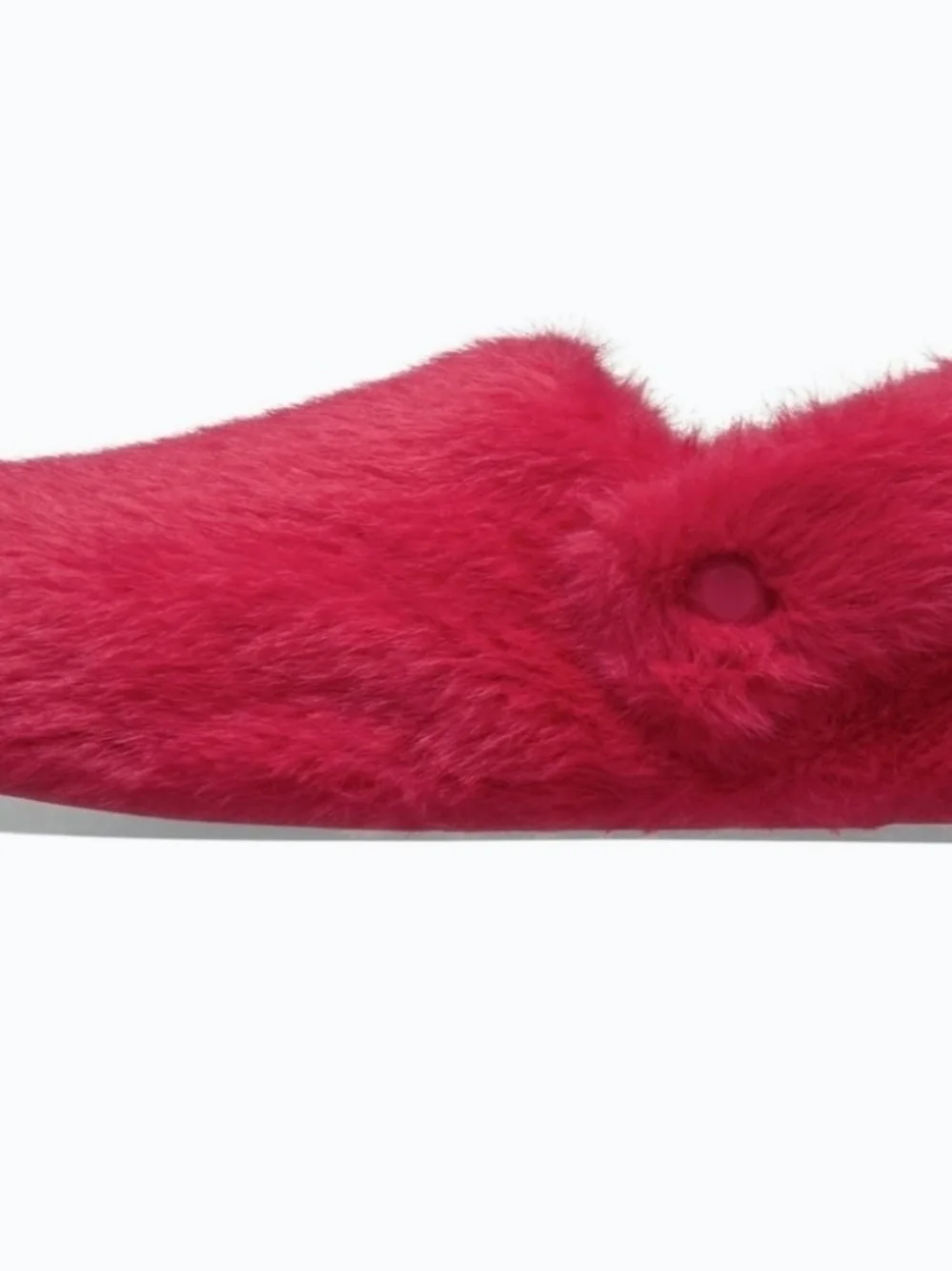 CROCS Adult Fuzzy Slip-On Warmers in Bright Pink